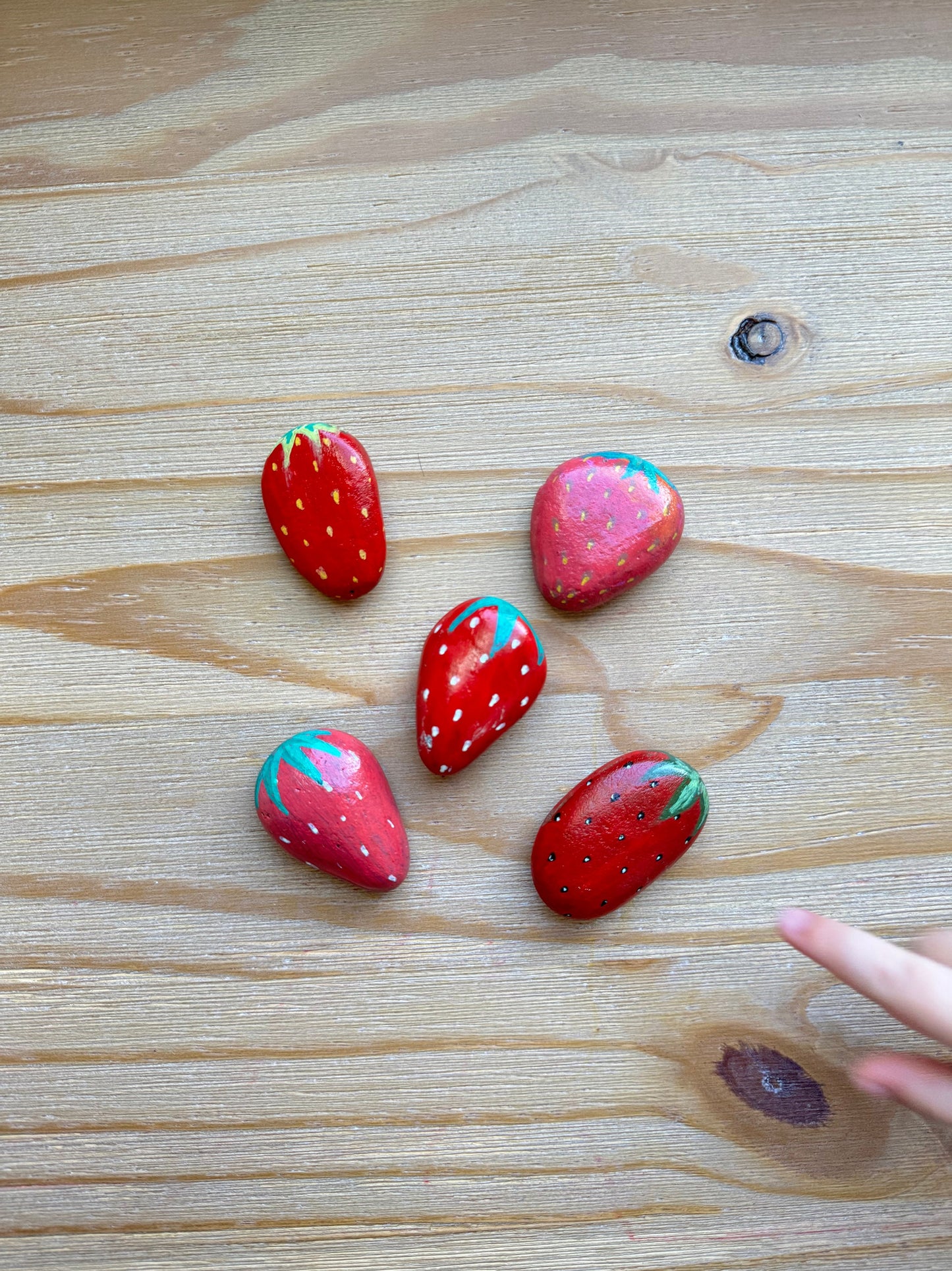 PAINTED STRAWBERRY ROCKS for gardening & mud kitchen